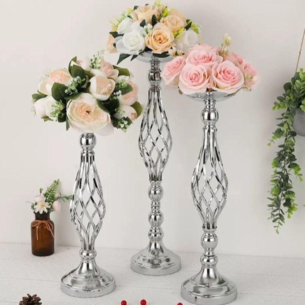 Hollow Design Golden Flower Stand Romantic Iron Art Vase Floral Display Rack  Wedding Props