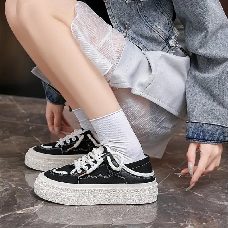 Móda 2024 Podzim Nový Dámské Boty Styl Niche Design Neformální Retro Sportovní Boty na Silné Podrážce Všestranné Trendy Dámské Vulkanizované Boty