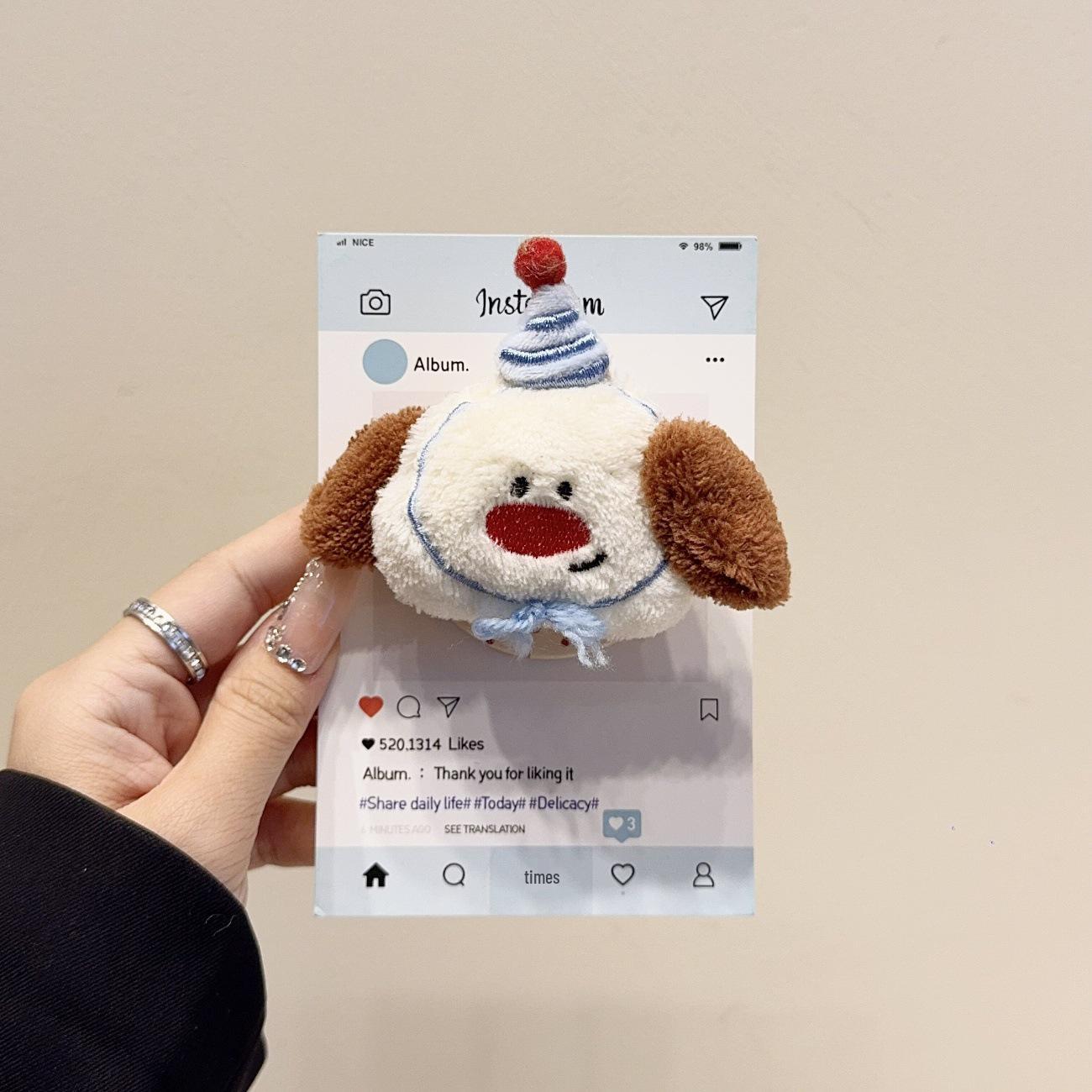

Plush Cartoon Puppy Magsafe Phone Holder: Retractable, Foldable, and Strong with Air Cushion for Women