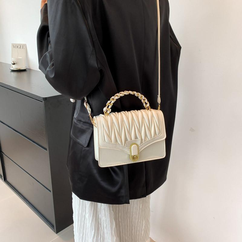 Chic Fashionable Korean Autumn Crossbody Bag For Women In Stylish Color Options