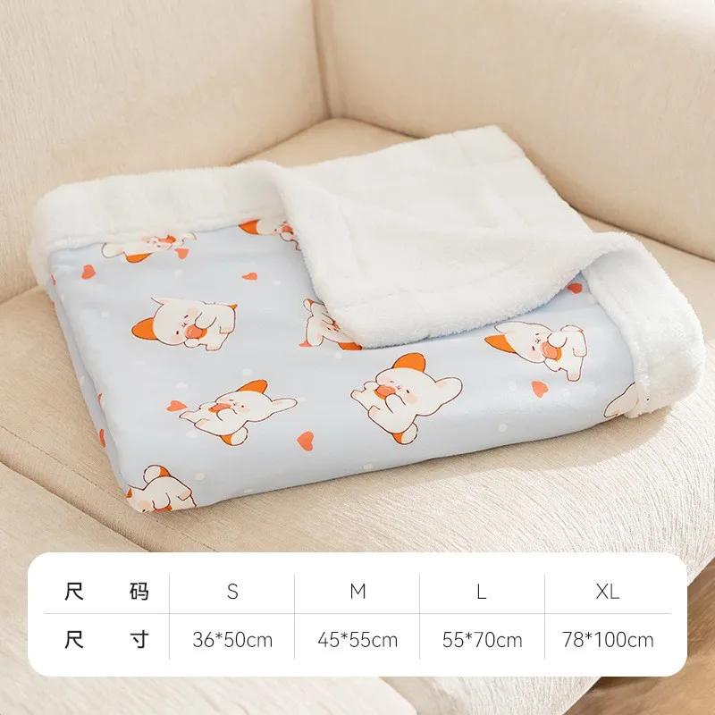 Pet Blankets Ins Autumn and Winter Warm Cat Litter Cat Cushion Plaid Carpet Flannel Small Dog Dog Quilt