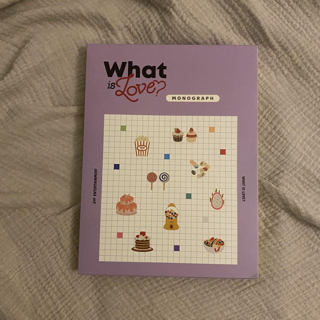 

[USED] TWICE What is Love MONOGRAPH