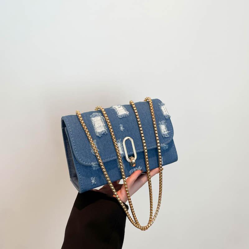 

Популярная в этом году модная корейская версия сумки через плечо на цепочке от интернет-знаменитости, новая нишевая дизайнерская маленькая квадратная сумка в зарубежном стиле, весна 2025 темно-синий