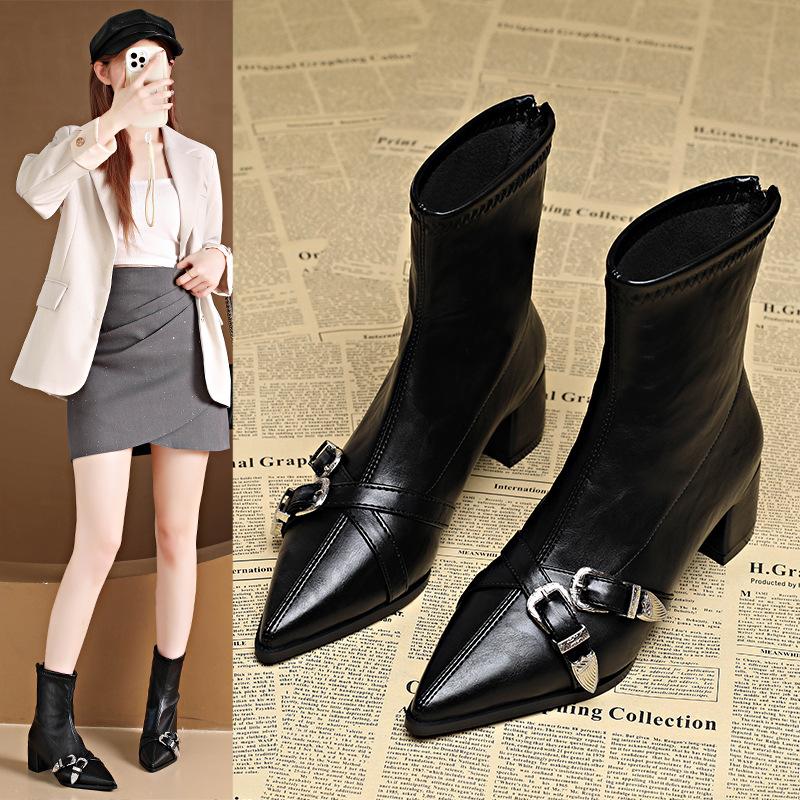 Retro pointed punk style thick heel short boots for women, new European and American thin boots, rear zipper Martin boots for women