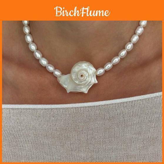 Vintage Pearl Necklace With Natural Shell Pendant For Summer Beach Casual Wear