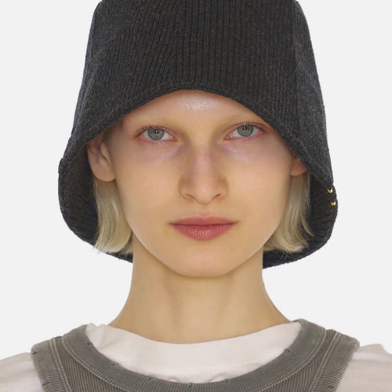 

UNDERCONTROL studio СТОЙКА-ВЕДРО / ПОЛОСАТНЫЙ ТРИКОТАЖ / M УГОЛЬНЫЙ FREE