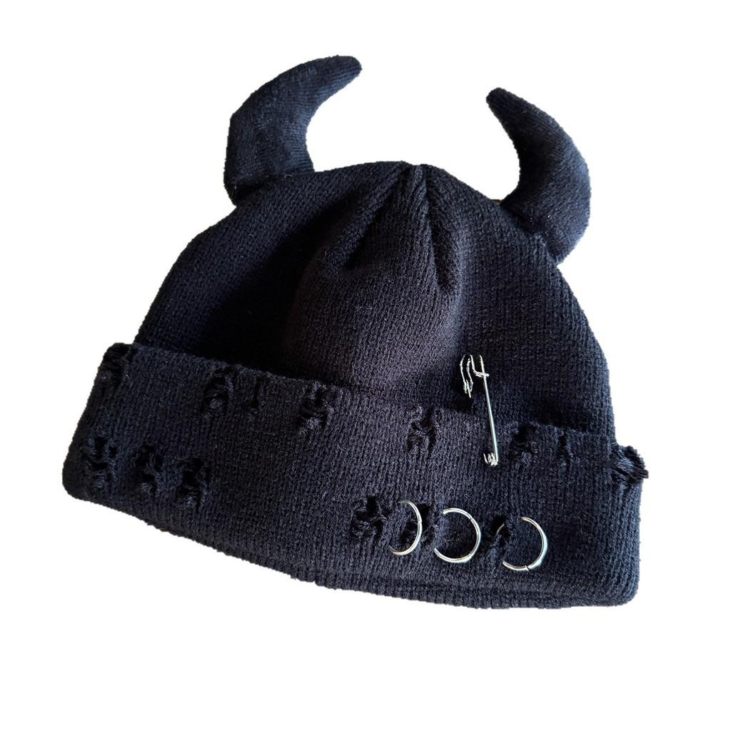 Trendy Acrylic Beanie Hat For Men Women Insulated Casual Streetwear