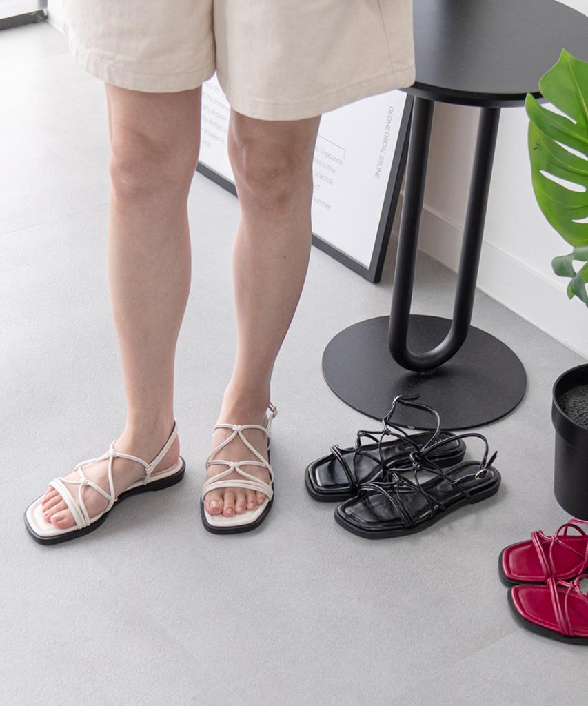 Spur Flutter Strap Sandal -Ss8050 (3Color) 1.5Cm Strap Sandals