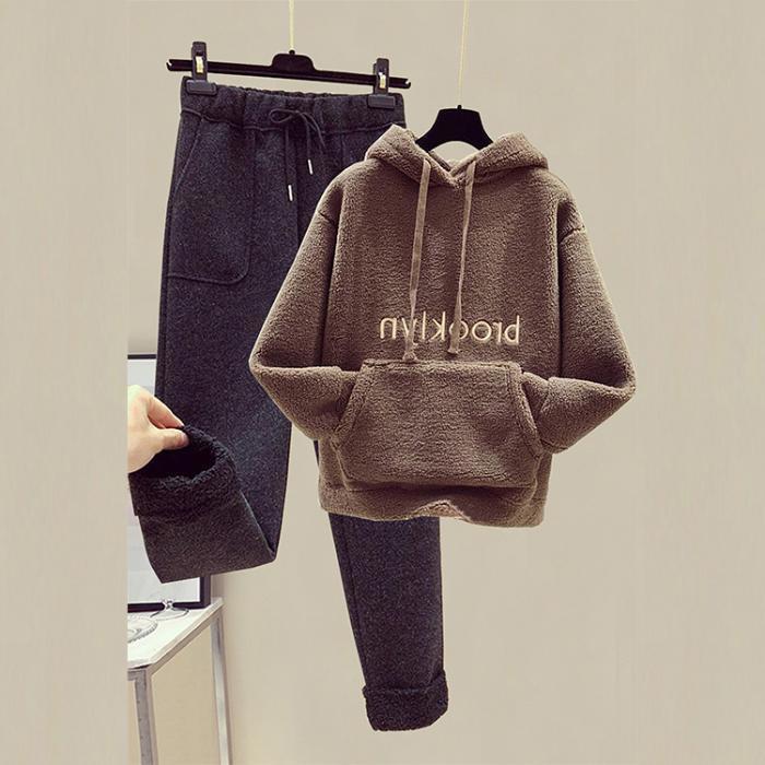 Women's Korean-Style Fleece-Lined Sweatshirt & Nine-Point Wool Pants Set