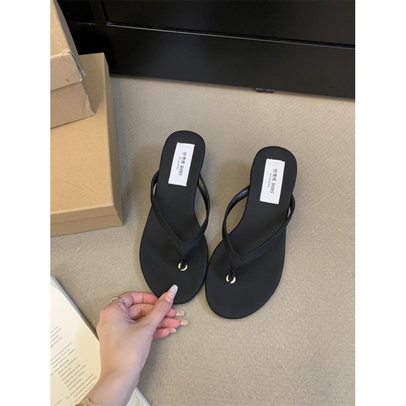 2025 spring and autumn new fashion versatile women s sandals herringbone open-toed wedge heel toe slippers high-heeled women s sandals 35