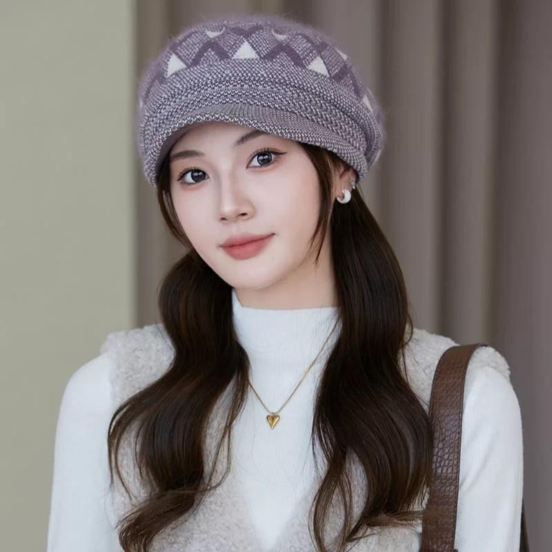 

Женский плюшевый берет - Ветрозащитная, морозостойкая зимняя шапка-бини для активного отдыха, спорта и повседневной носки. Зимняя шапка. ONE SIZE