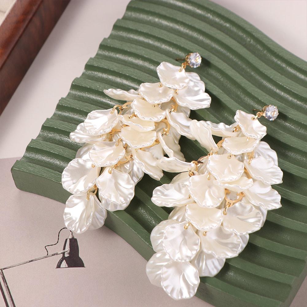 

Exquisite Petals Tassel Earrings Jewelry Vintage Earrings Creative Drop Earring Women