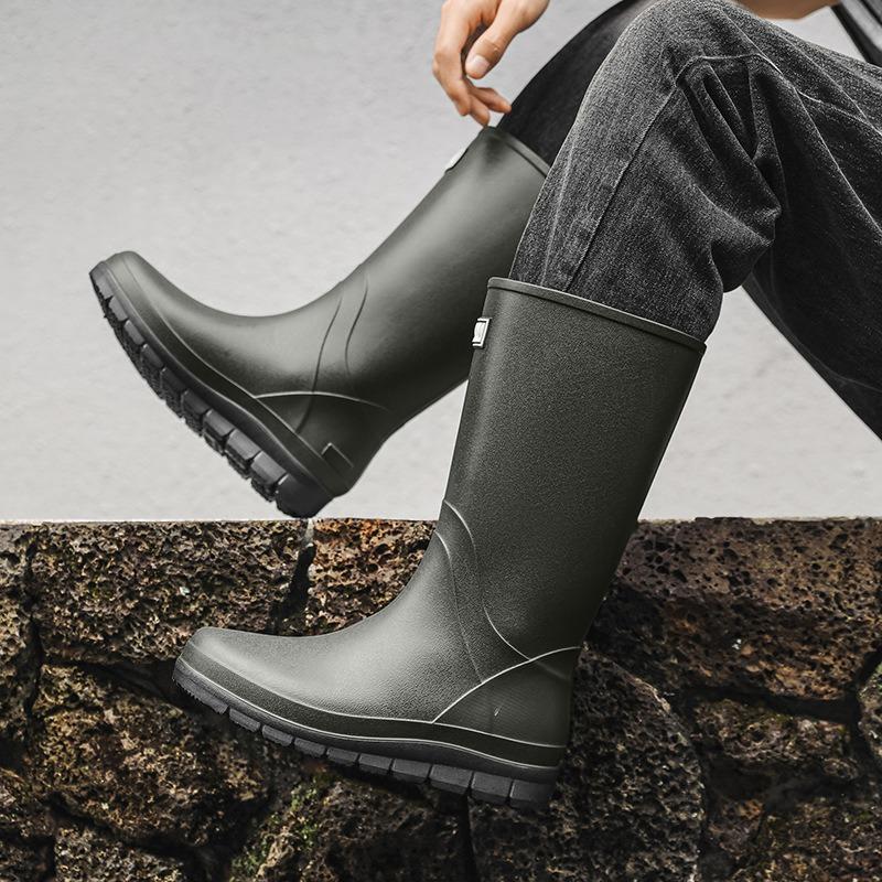 

High tube bundle rain shoes men wear sea catching work waterproof rain boots kitchen car wash anti-skid water shoes flat rubber shoes 44