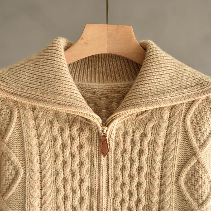 Cashmere Lapel Zipper Cardigan for Women - Autumn/Winter, Thick, Loose Fit, Slimming, Short, Gentle Style.