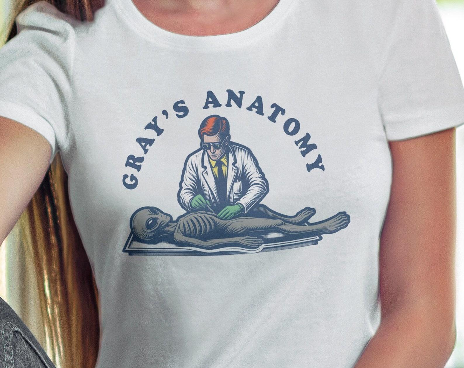 Gray s Anatomy Alien Autopsy T-Shirt – Funny UFO Pun Tee S