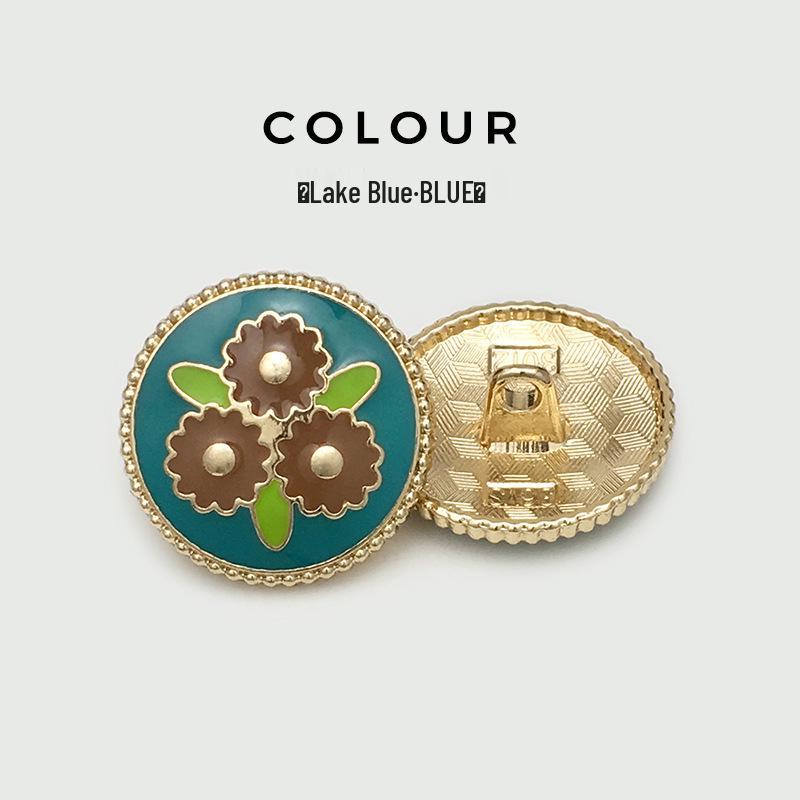 Versatile Coat and Sweater Buttons: Flower, Tulip, Heart, Square, and Bow Designs
