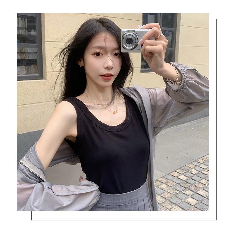 

Женский летний утягивающий жилет, большой размер, короткий фасон, без рукавов, защита от воздействия, резьбовой дизайн, модель 8008# XL (60-70 kg) чёрный