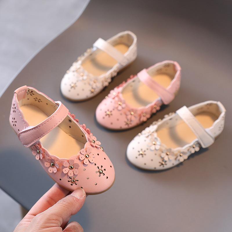 New Sandal Summer Fashion Simple Girl Shoes Non Slip Comfort Flat Kids Sandals Exquisite Elegant Lightweight Retro Princess Shoe