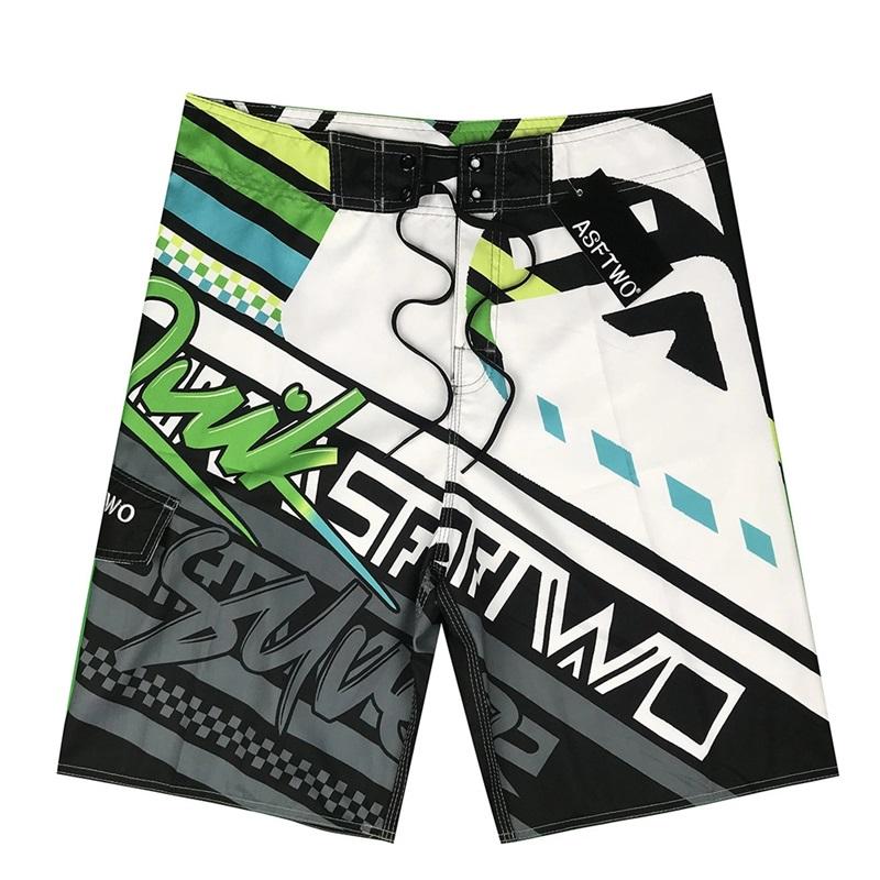 Fitness Sport Übergröße Hose Herren Fünf-Punkt Pfirsichleder Fleece Surfen Schnelltrocknend Coole Farbe Strandhose
