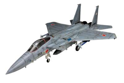 PLATZ Air Force Main Fighter Eagle with Camouflage Pattern Sheet Plastic Model 1/72 Self-Defense F-15J AC-16SP