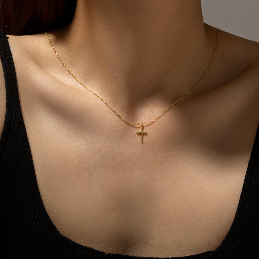 Neuer Sterling Silber Gold Schwert Kleiner Anhänger Lange Kette Halskette Schlicht Hochzeit Rock Punk Dünner Schmuck Geschenk
