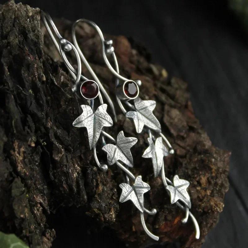 

1Pair Botanical Plant Leaf Earrings Irregular Retro Design Trendy Fashion Jewelry Accessories For Women Gift темно-червоний колір