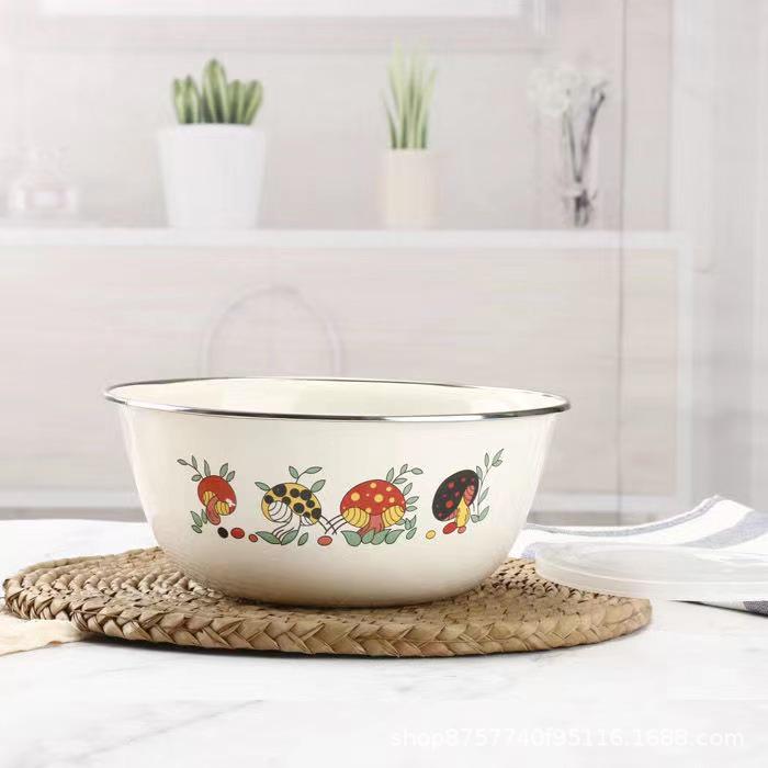 Large Old-Fashioned Enamel Basin with Lid for Washing, Mixing, and Cooking - Classic Nostalgic Design