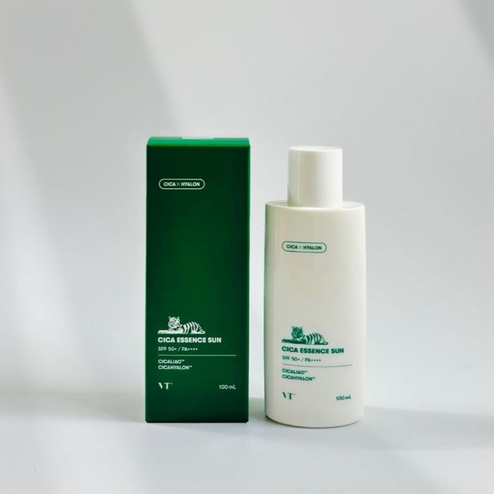 VT Cosmetics CICA ESSENSE SUN 100ML