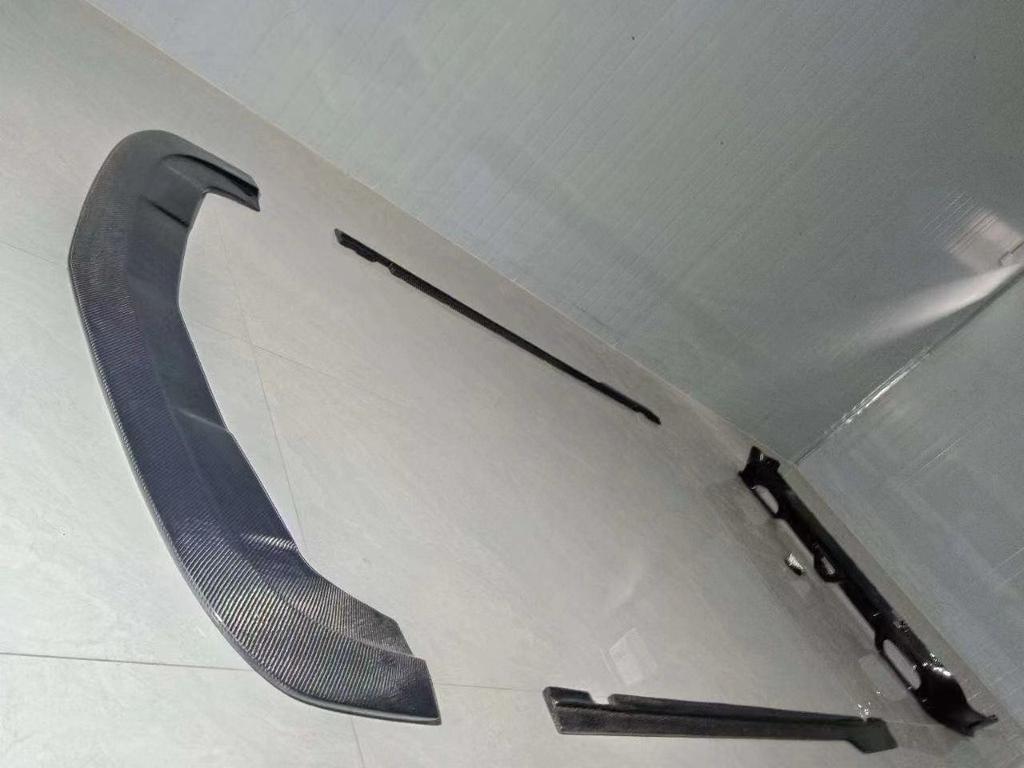 Carbon-Vollset Karosserie-Kit für Dodge Challenger 2008-2019