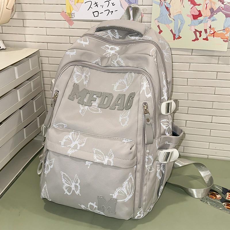 Fashionable Butterfly Printed Backpack Large Capacity Nylon Backpack Student Backpack with Multiple Pockets Suitable for Daily and Student Use