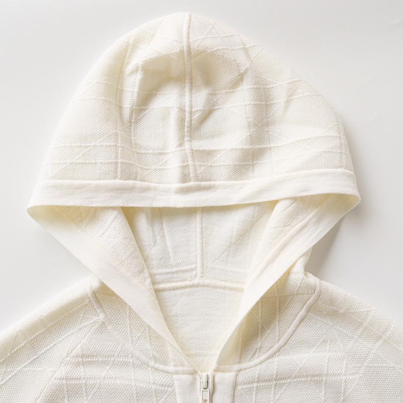 Northern Deer Women's High-Count Wool Diamond Jacquard Hooded Cardigan
