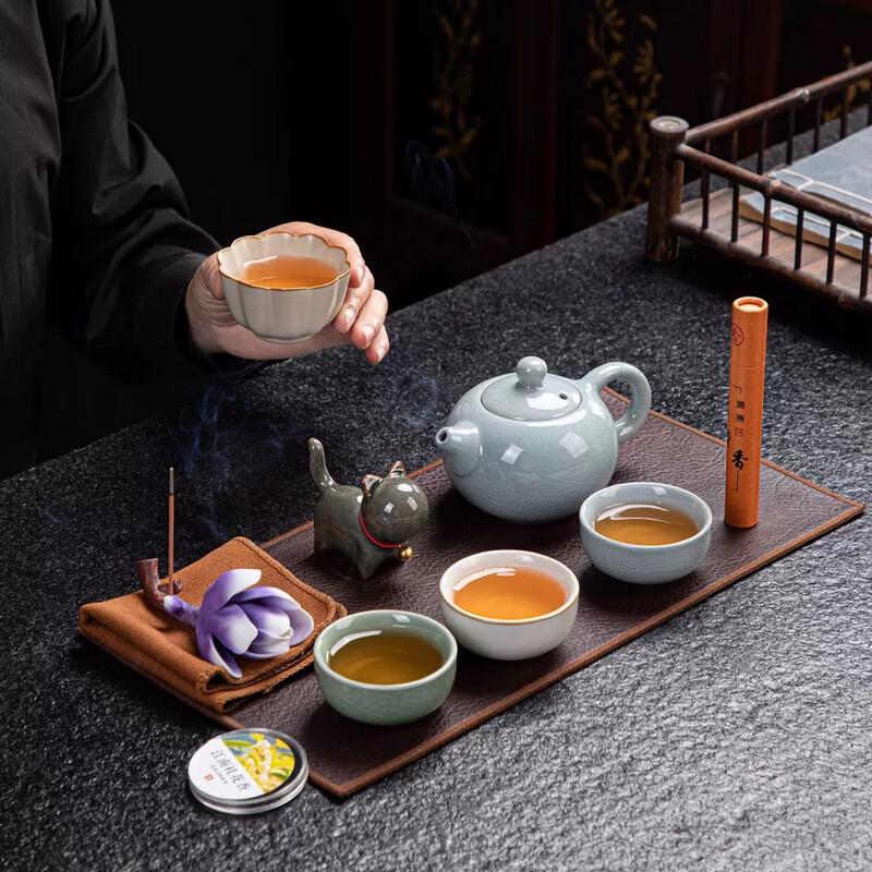 HA Ancient Style Ceramic Tea Set