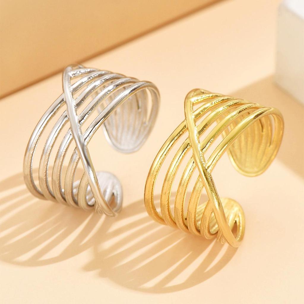 INS Style Geometric Intersecting Stainless Steel Ring for Women, 18K Gold Plated Titanium Steel Jewelry.