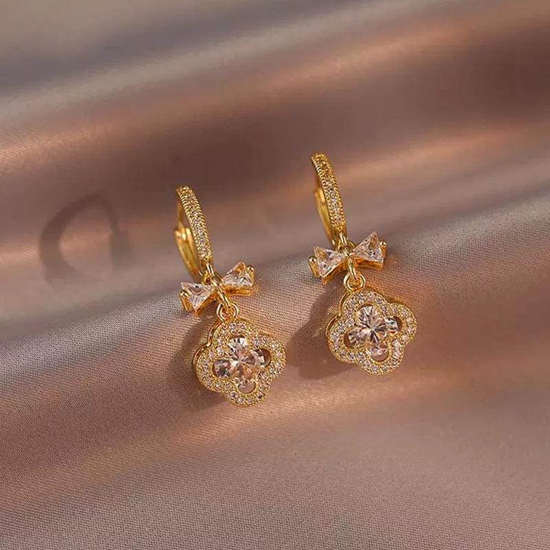 Fashion Earrings Inlaid Diamond Butterfly Drop Earrings Bling Zircon Ball Women Earrings