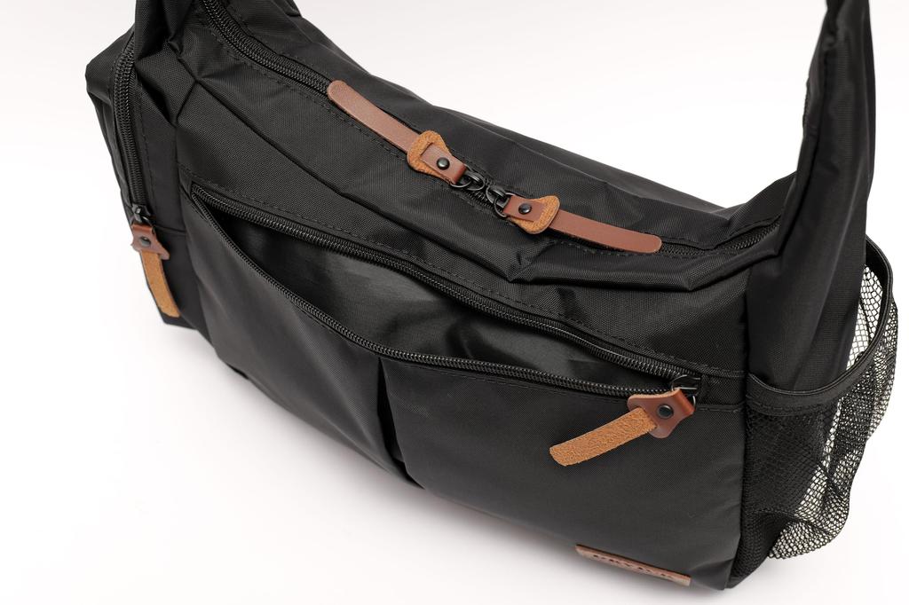 Geantă messenger cu buzunar frontal dublu pentru sticlă de plastic rece și caldă, umăr dublu, negru [Dispozitiv], buzunar, geantă,