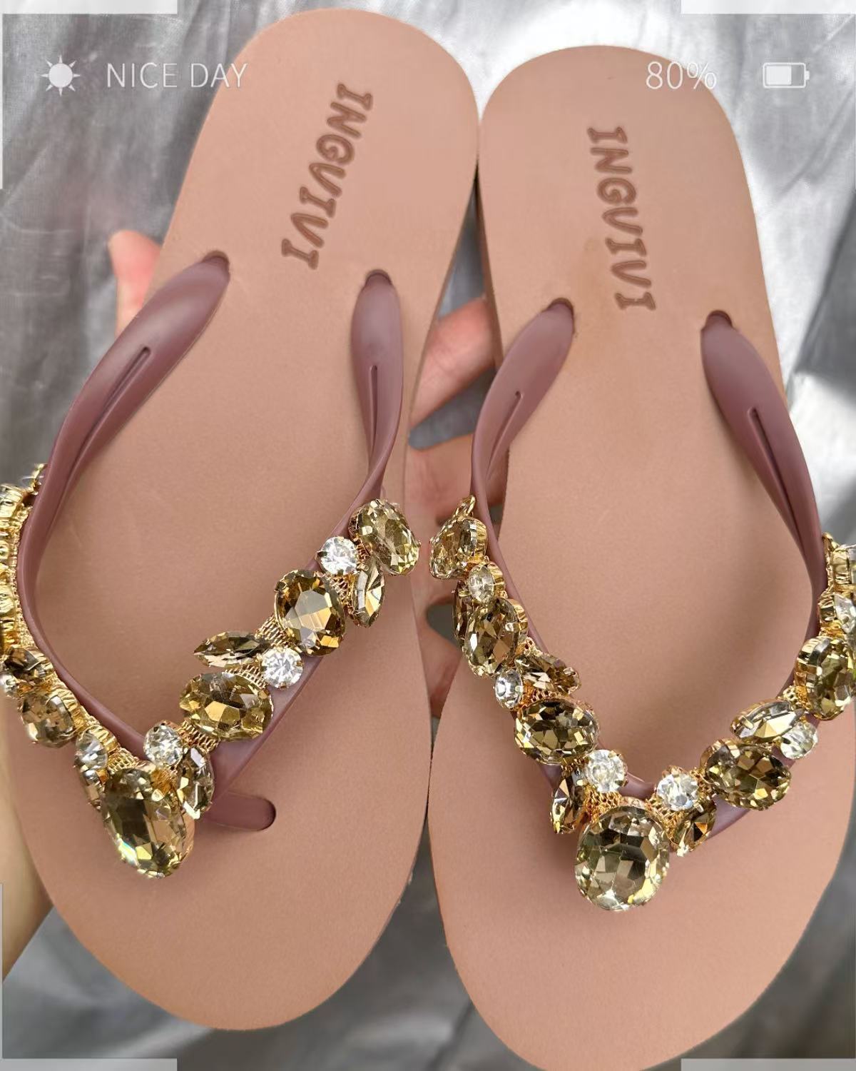 

Women s Luxury Rhinestone Flip Flops, Non-Slip Flat Sandals for Summer Outdoor Wear, Elegant Bling Beach Shoes for Vacation 41 хакі