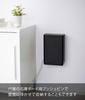Yamazaki Jitsugyo 5751 Custodia per router sottile impilabile con coperchio, lunga, nera, circa. L9.7XP20.2XA30.2 (compreso il coperchio) cm Smart Può essere conservato