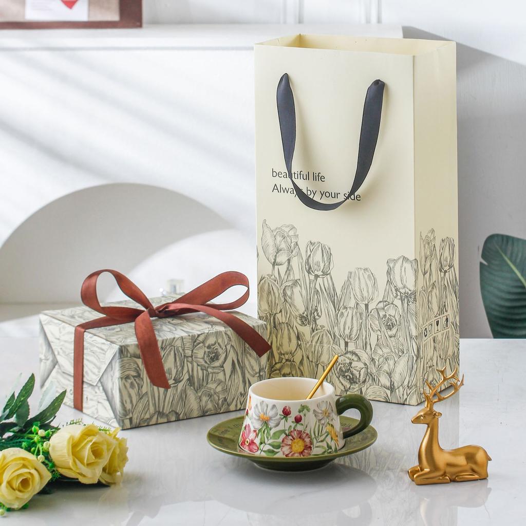 Medieval Oil Painting Freesia Coffee Cup And Saucer Set Light Luxury Niche Hand-Painted Latte Original Gift Ceramic Cup