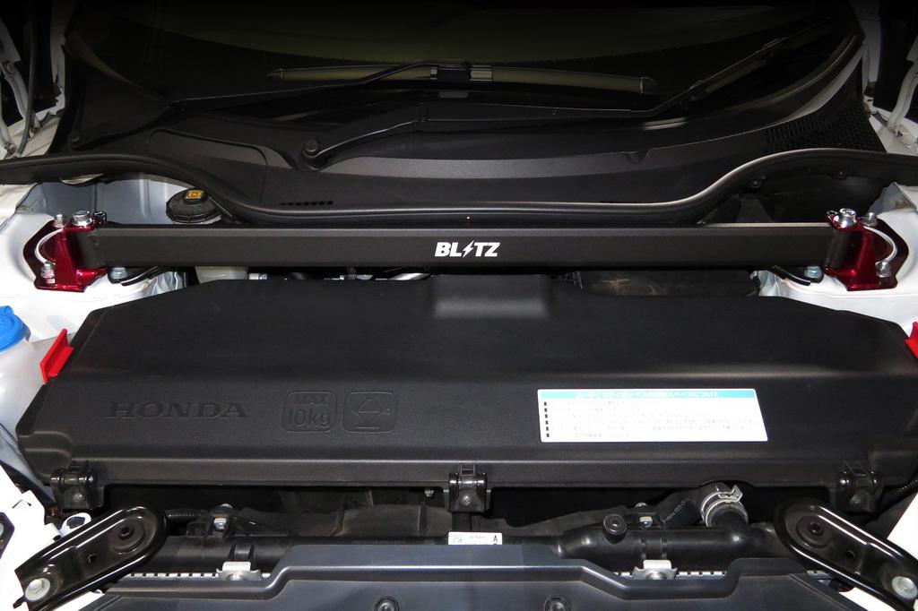 BLITZ Rozpórka kielichów amortyzatorów do S660 JW5 Przód 96118