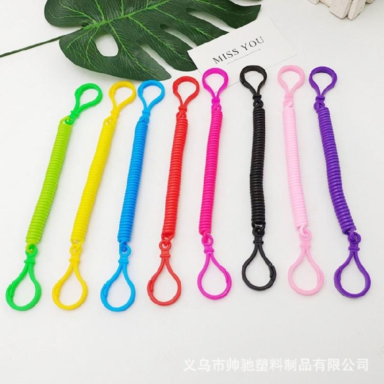 Portable Coil Springs Keychain Handmade Bag Ornament Gym Key Holder Hanging Ornament Suitable for Party Everyday Use