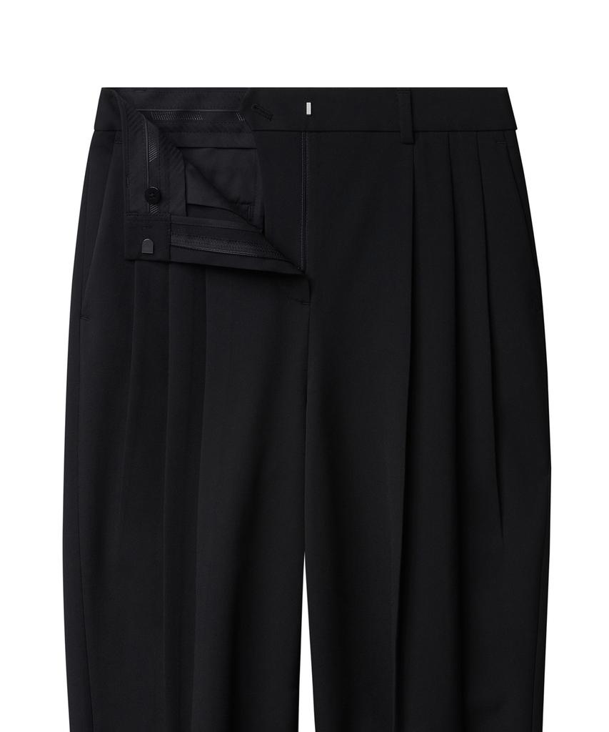 MUSINSA STANDARD WOMAN Women'S Three-Puck Semi-Balloon Slacks [Black]