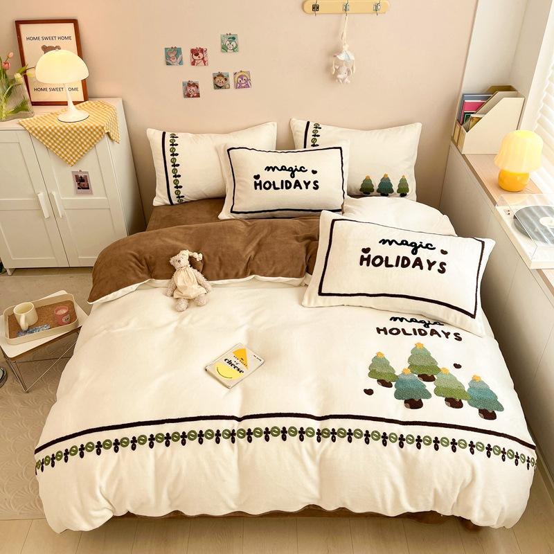 Cartoon Milk Velvet Four Piece Patch Embroidered Coral Velvet Quilt Cover Flannel Sheet Quilt Cover