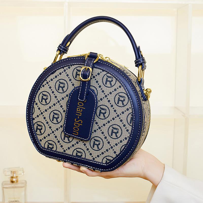 

Нишевый дизайн ретро сумочка женская с принтом универсальная сумка в форме круглого торта многосекционная большой вместимости на плечо мессенджер женская сумка