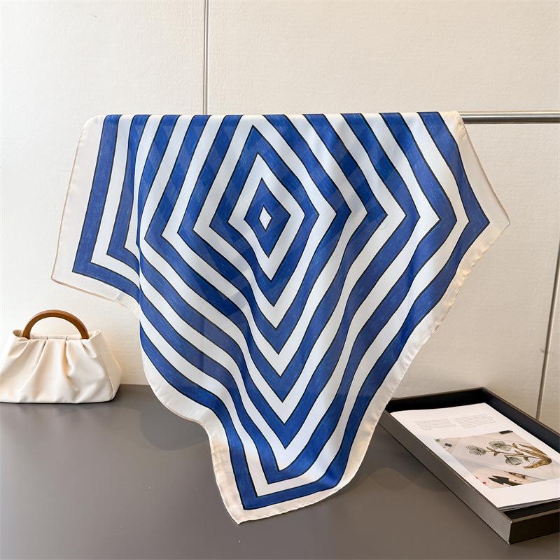 Geometrisches Muster Seiden-Quadratuch Damen Weiches Satin-Kopftuch Halstuch Hijab Damen-Kopfband Foulard Nackenbinden Taschentuch