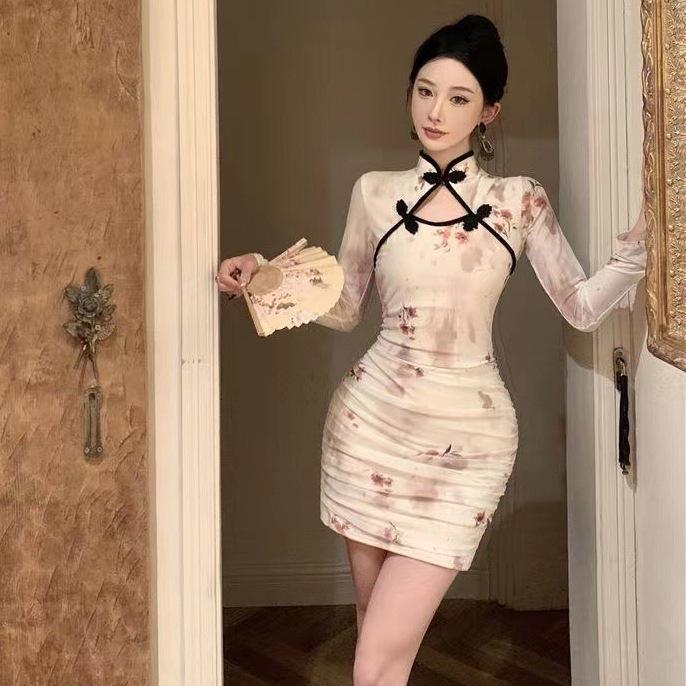 Modern Cheongsam Tie-Dye Pleated Dress with Frog Buttons and Long Sleeves - Women's Waist-Cinching Bodycon Skirt for Spring/Summer