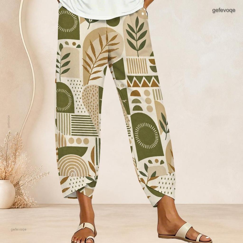 Women Plus Size Loose Fawn Maple Leaf Printed Cross Hem Cropped Pants