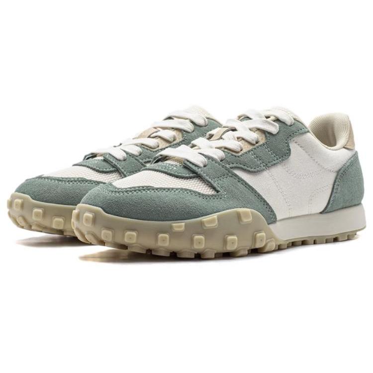 Li Ning VTNG Slip Resistant Abrasion Resistant Low top Casual Shoes Women's Ecru AGCT310-3