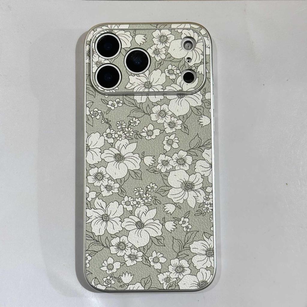 Floral Design iPhone 17 Pro Max Magnetic Protective Case with Leather Texture