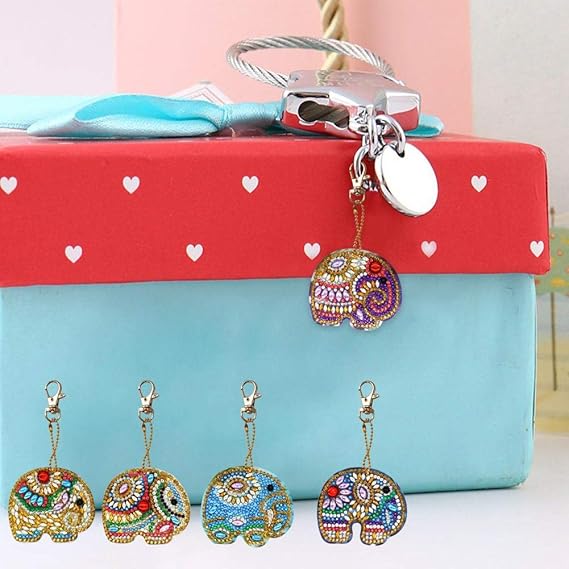 5pack/lot DIY Keychain Kit Cute Animal Cartoons Easy To Painting Keychains Pendant