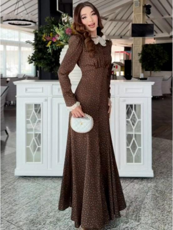 2025 Herbst Brauner Druck Schlankmachendes Langes Kleid für den Europäischen und Amerikanischen Markt